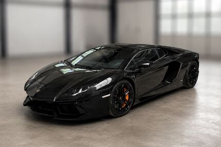 Lamborghini Aventador 32.470 km 314.836 &euro; München 80939