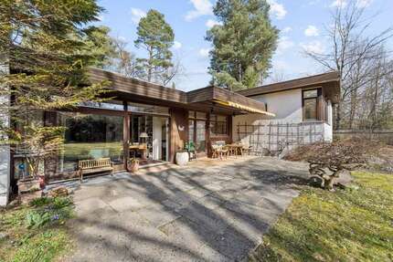 Haus Grünwald - 10 Zimmer, 300 m&sup2;, 2.990.000&euro; | Angebot:25571015