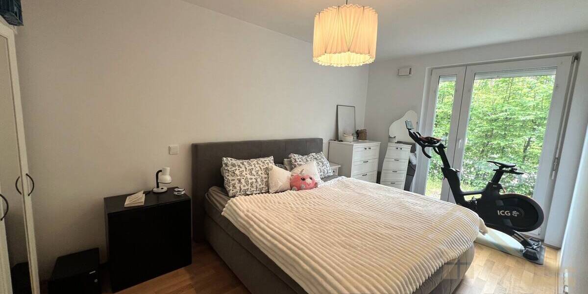 Etagenwohnung Unterhaching - 2 Zimmer, 53 m&sup2;, 1.075&euro; | Angebot:26542823