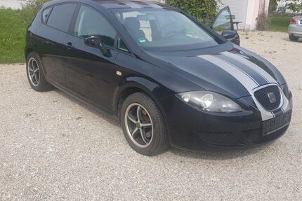 Seat Leon 155.906 km 1.100 &euro; Kranzberg 85402