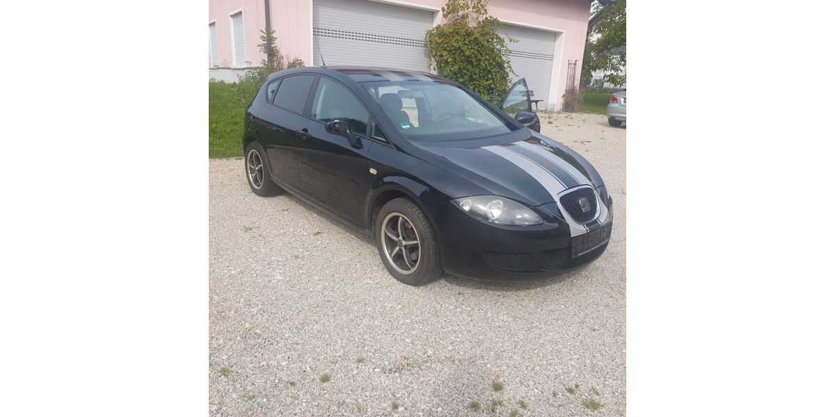Seat Leon 155.906 km 1.100 &euro; Kranzberg 85402