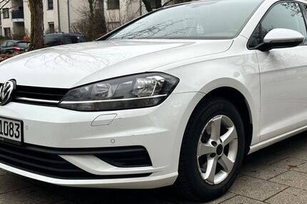 VW Golf 203.000 km 10.500 &euro; Unterschleissheim 85716