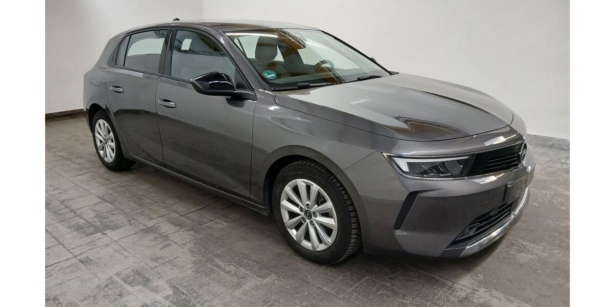 Opel Astra 28.902 km 18.450 &euro; München 81245