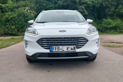 Ford Kuga 38.500 km 20.190 &euro; Fürstenfeldbruck 82256
