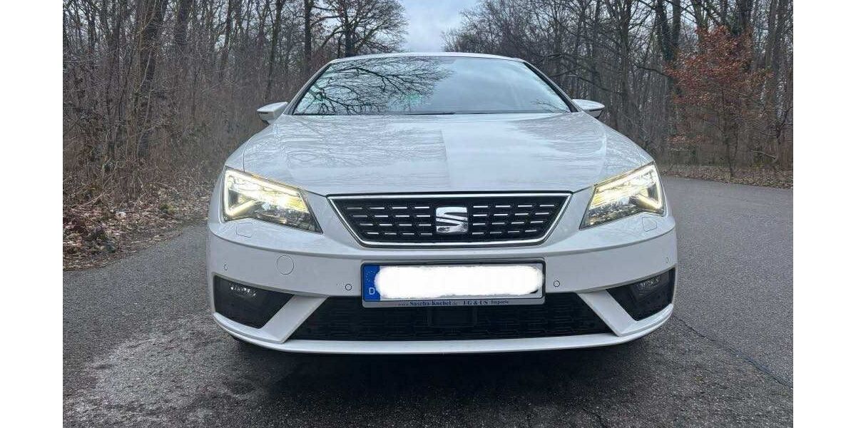 Seat Leon 60.500 km 14.500 &euro; München 82152