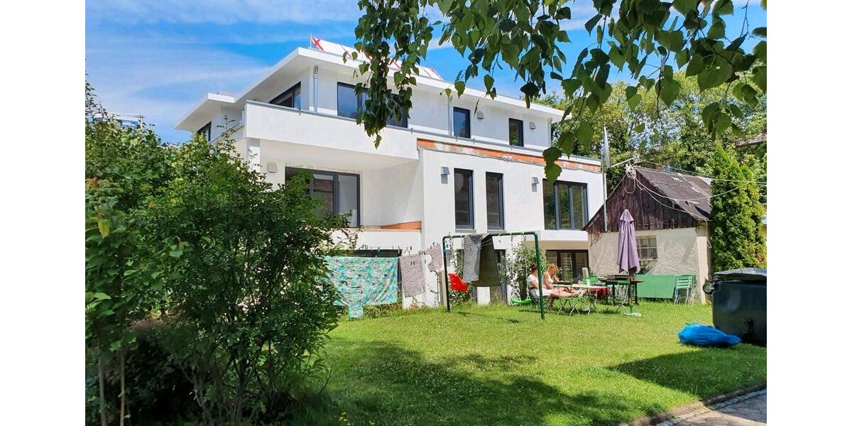 Einfamilienhaus München Am Riesenfeld - 2.5 Zimmer, 140 m&sup2;, 2.700&euro; | Angebot:25632244