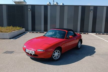 Mazda MX-5 251.000 km 8.000 &euro; München 81825
