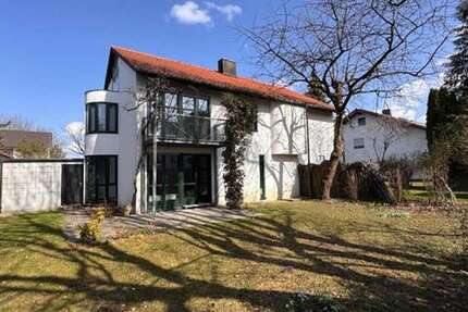 Haus Krailling - 7 Zimmer, 141 m&sup2;, 2.730&euro; | Angebot:25541578