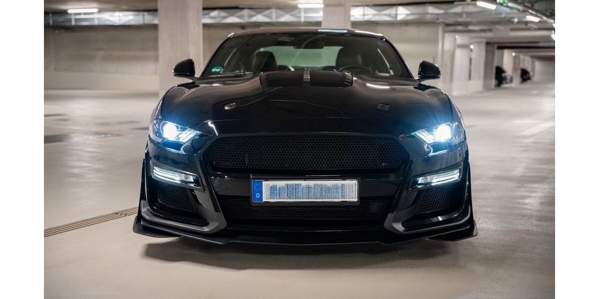 Ford Mustang 150.000 km 42.000 &euro; Unterhaching 82008