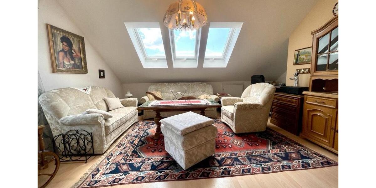 *PROVISIONSFREI*Repräsentatives Anwesen- EFH+Nebengebäude+ Pool 10 zimmer