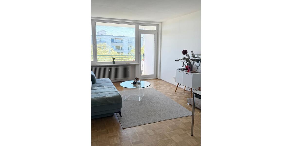 Etagenwohnung München Bogenhausen - 1.5 Zimmer, 55 m&sup2;, 1.500&euro; | Angebot:26409875