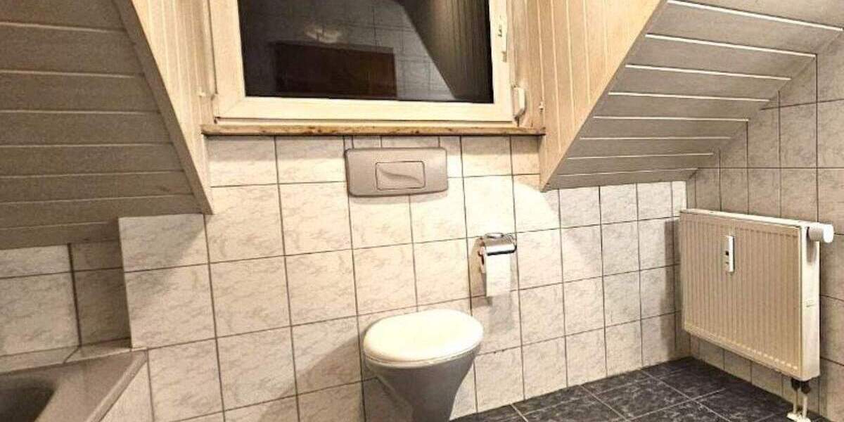 SOFORT freie und charmante 3 Zimmer 76 qm Wohnung mit Garage 3 zimmer