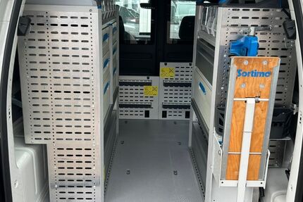 VW Caddy 100.000 km 15.990 &euro; München 81825