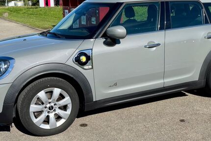 Mini Countryman SE (Cooper) 105.000 km 15.500 &euro; München 81375