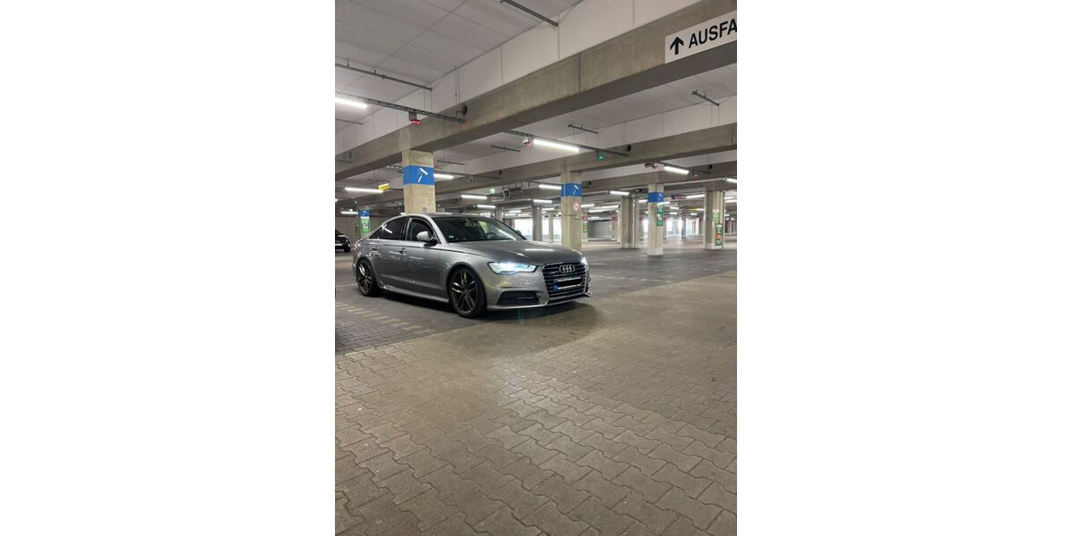 Audi A6 93.000 km 23.900 &euro; München 81475