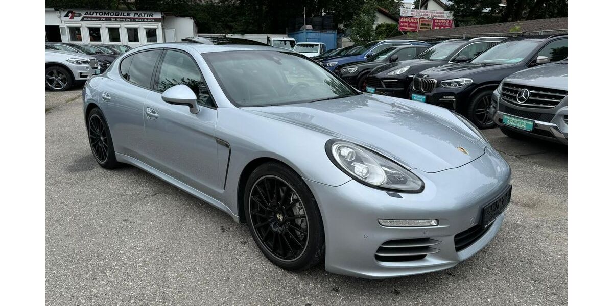 Porsche Panamera 197.000 km 25.900 &euro; München 81243