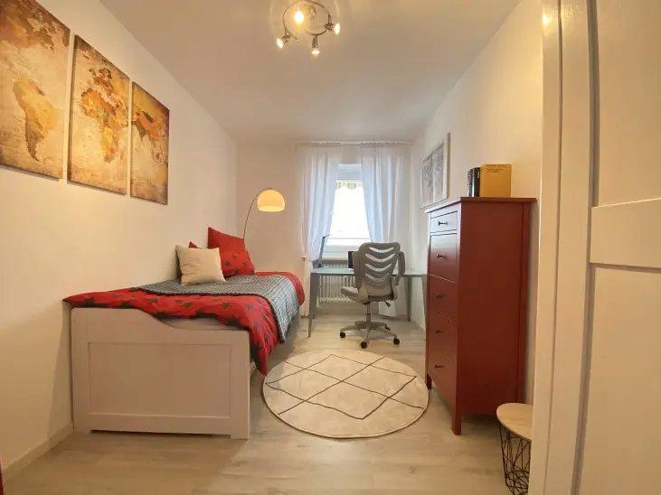 Etagenwohnung München Moosach - 1.990&euro; | Angebot:26261897