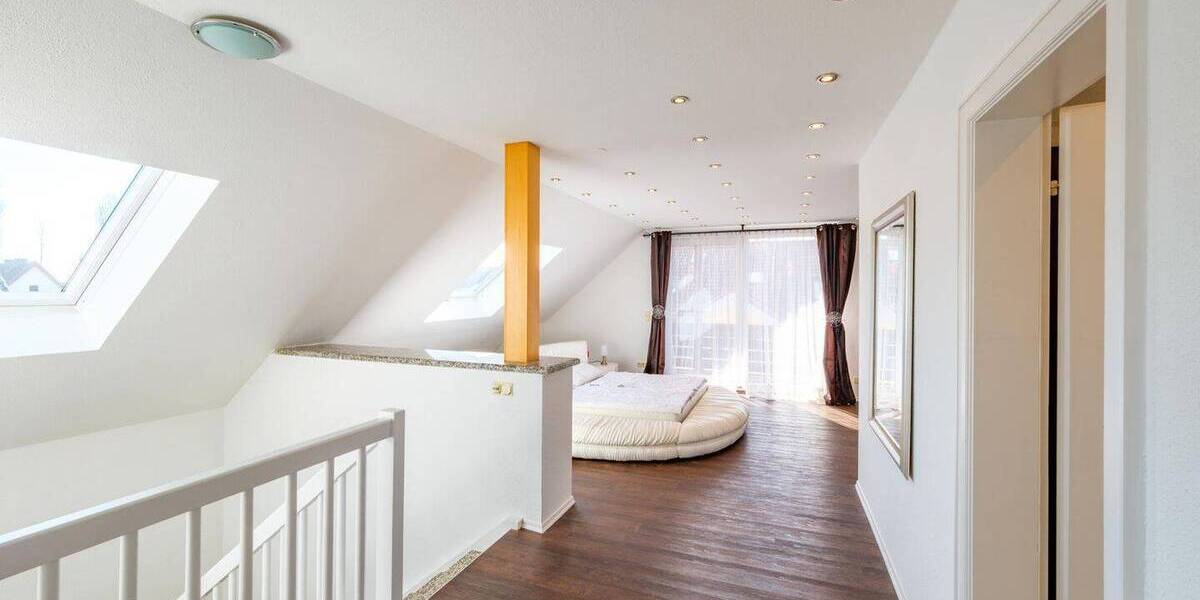 Doppelhaushälfte München Aubing-Lochhausen-Langwied - 5 Zimmer, 211 m&sup2;, 2.950&euro; | Angebot:26833662