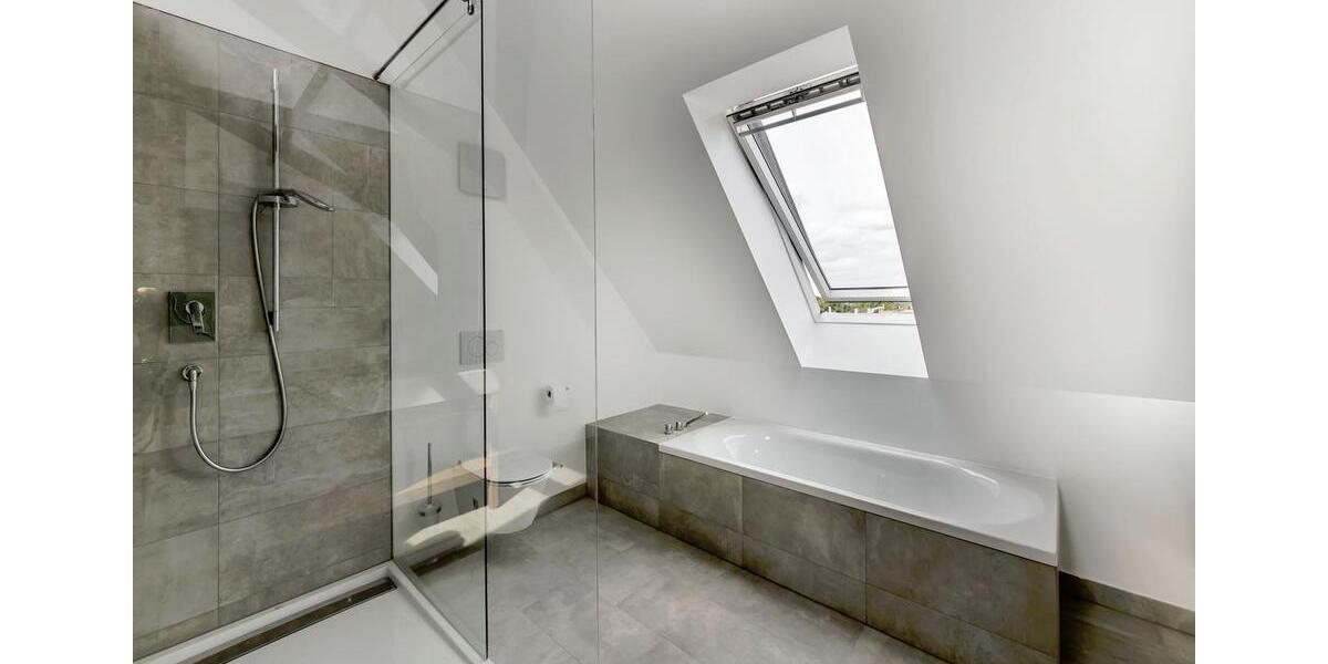 Dachgeschoßwohnung München Au-Haidhausen - 3 Zimmer, 149 m&sup2;, 4.440&euro; | Angebot:26632558