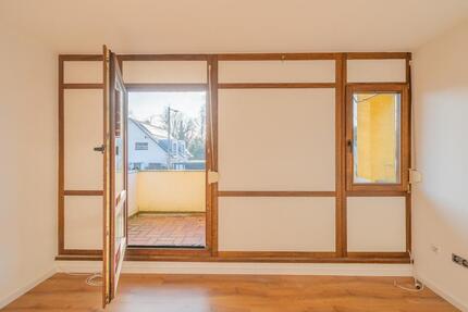 Kleine Suite mit Balkon – unbefristet - Erstbezug nach Sanierung 1 zimmer