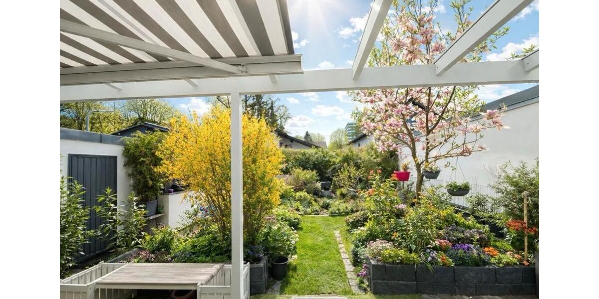 Etagenwohnung München Bogenhausen - 6 Zimmer, 208 m&sup2;, 2.699.999&euro; | Angebot:26823817