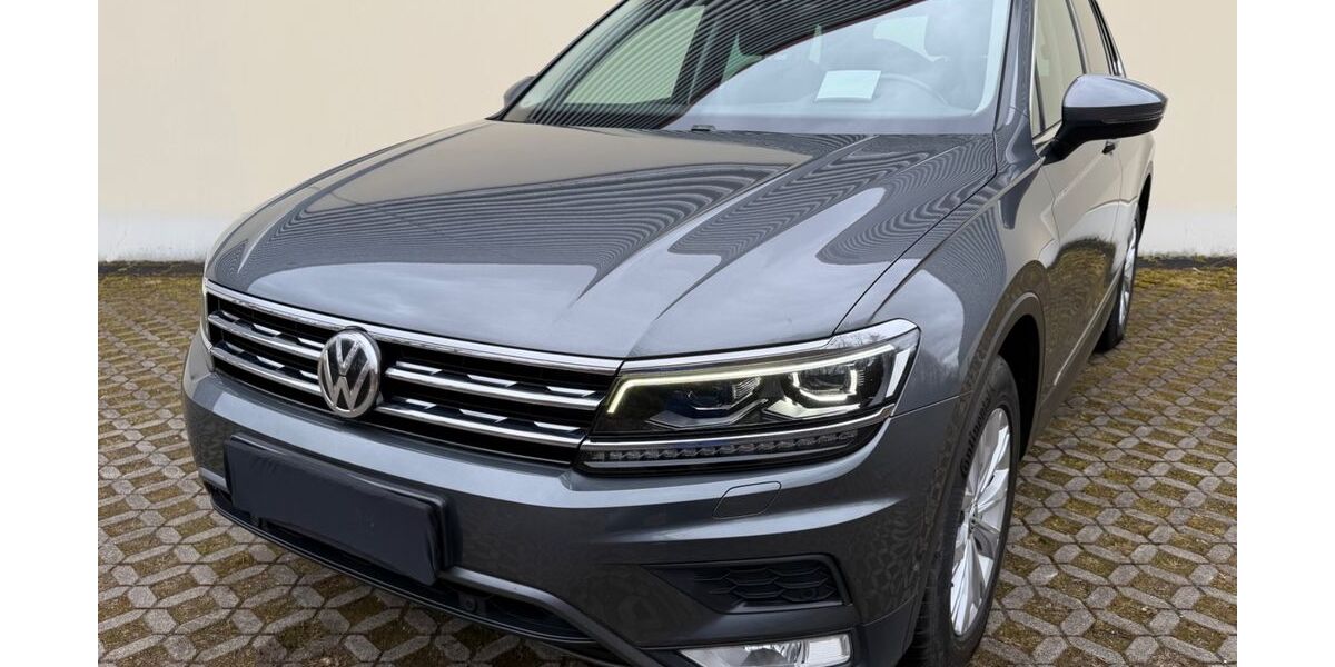 VW Tiguan 118.000 km 22.990 &euro; Unterschleissheim 85716