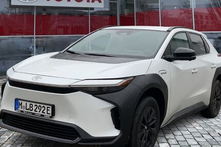 Toyota bZ4X 15.990 km 31.990 &euro; München 80687