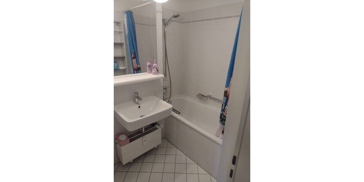 Stilvolle, geräumige 2-Zimmer-Wohnung, möbliert oder teilmöbliert, befristet auf 1 Jahr - Appartement München Alte Heide | Angebot:26633848