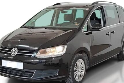 VW Sharan 306.200 km 9.900 &euro; München 81243