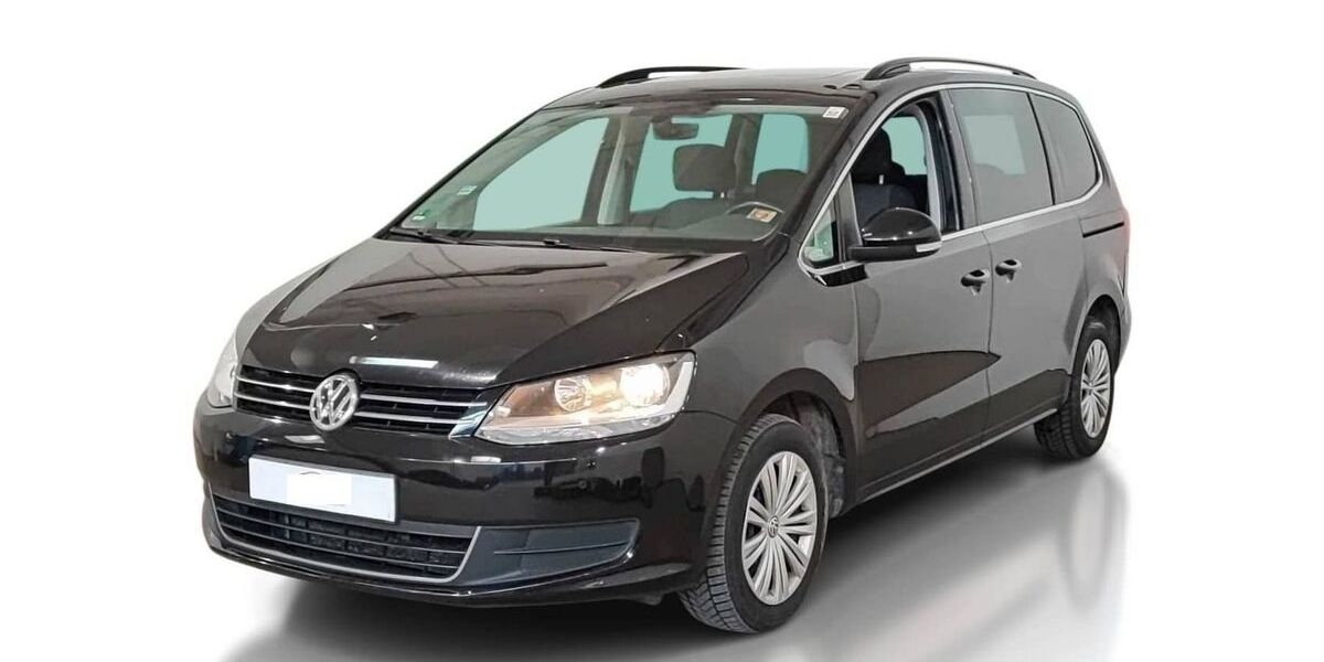 VW Sharan 306.200 km 9.900 &euro; München 81243