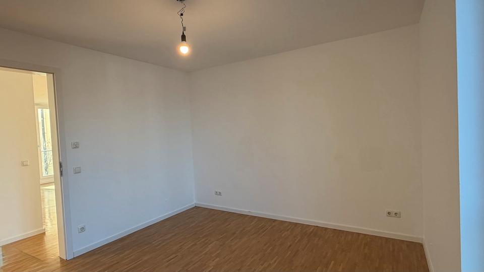 4 Zi. Whg. Alt-Riem-1.OG-XXL Keller-Stellplatz-Ohne Provision 4 zimmer