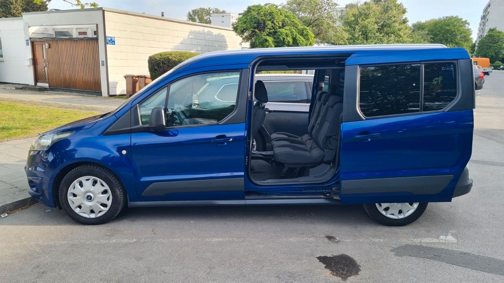 Ford Tourneo Connect 100.300 km 9.700 &euro; München 80935