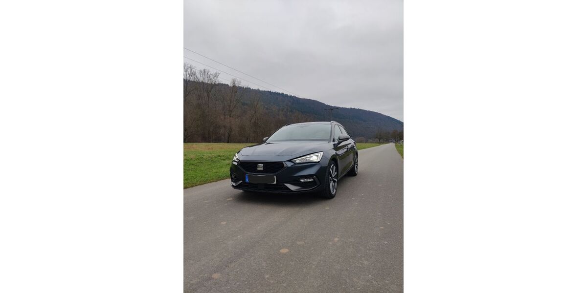 Seat Leon 77.031 km 20.900 &euro; Ismaning 85737