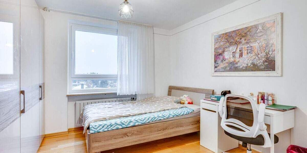 Etagenwohnung Unterhaching - 3 Zimmer, 77 m&sup2;, 395.000&euro; | Angebot:25768869