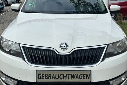 Skoda Rapid 150.000 km 4.999 &euro; Muenchen 81825