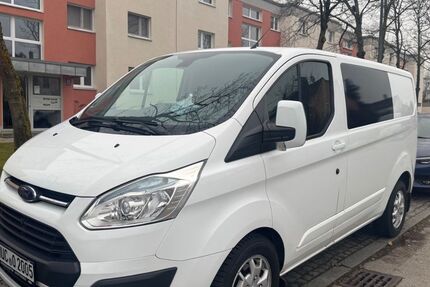 Ford Transit Custom 207.000 km 9.300 &euro; München 80995