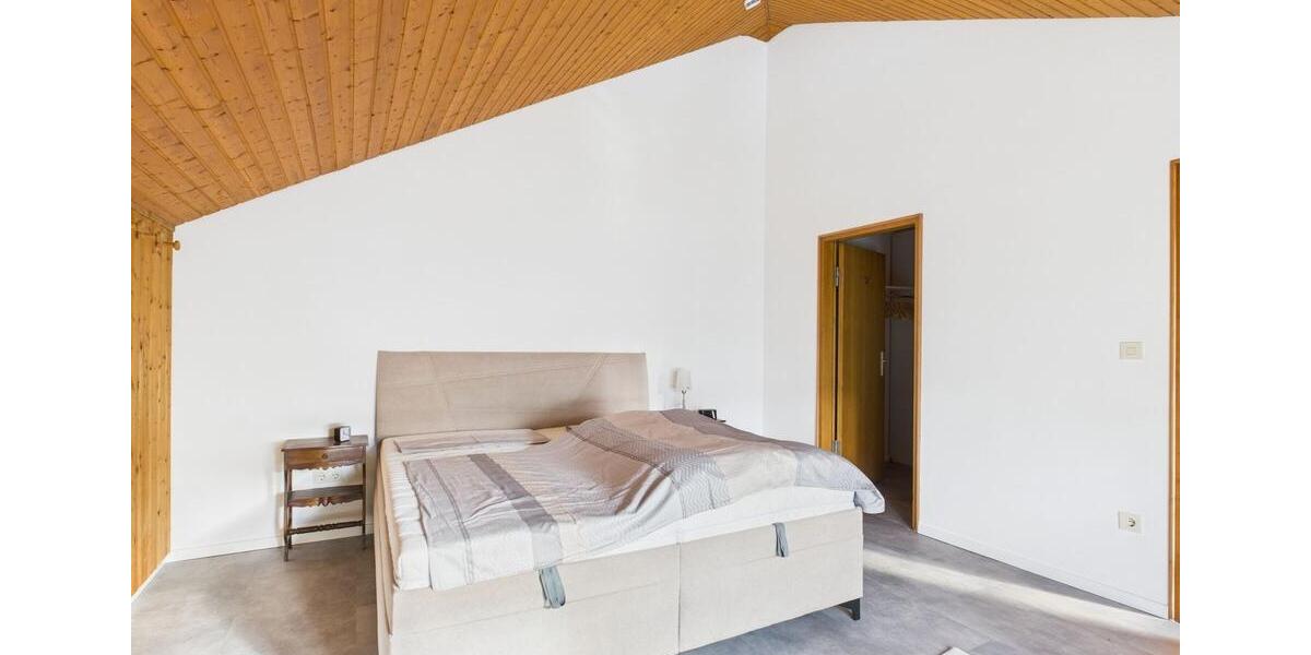 Möblierte 4-Zimmer-Wohnung in Obermenzing befristet und sofort bezugsfrei 4 zimmer