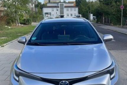 Toyota Corolla 170.000 km 19.000 &euro; Germering 82110