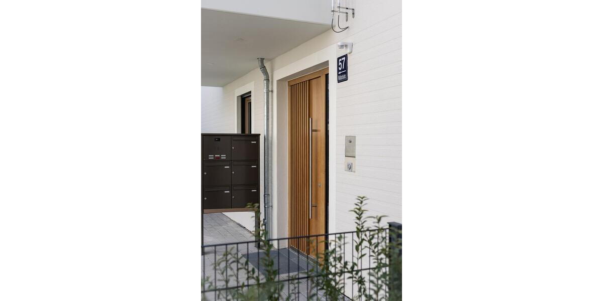 Erstbezug: 2-Zi-Gartenwohnung mit Einbauküche, 2 Terrassen und TG-Einzelstellplatz 2 zimmer