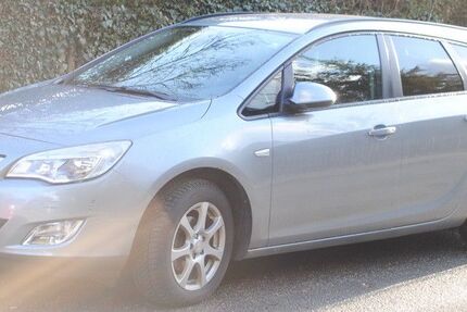 Opel Astra 182.000 km 2.200 &euro; München 81247