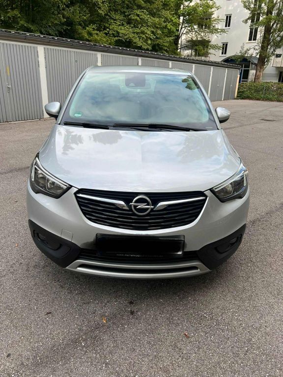 Opel Crossland (X) 158.450 km 8.990 € München 80939
