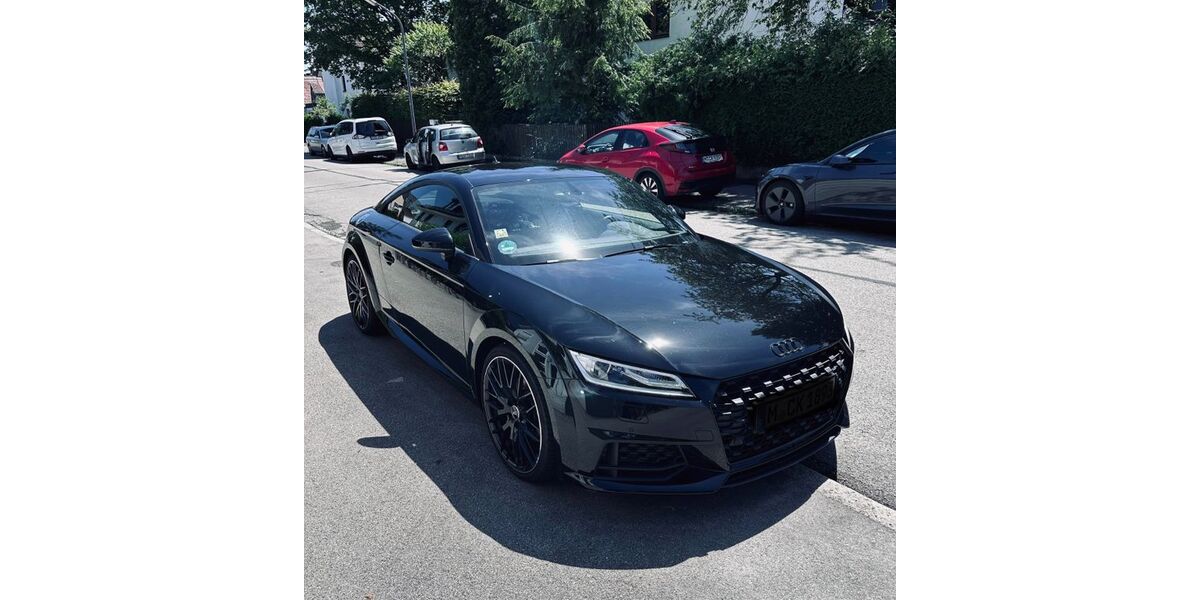 Audi TT 32.688 km 37.800 &euro; München 81929