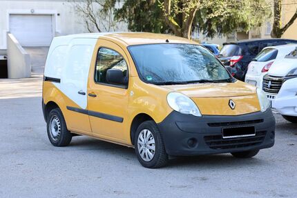 Renault Kangoo 221.880 km 3.490 &euro; München 81369