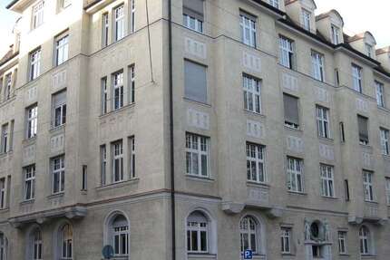 Wohnung München Altstadt-Lehel - 3 Zimmer, 167 m&sup2;, 4.200&euro; | Angebot:26148865