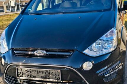 Ford S-Max 199.400 km 2.900 &euro; Fürstenfeldbruck 82256