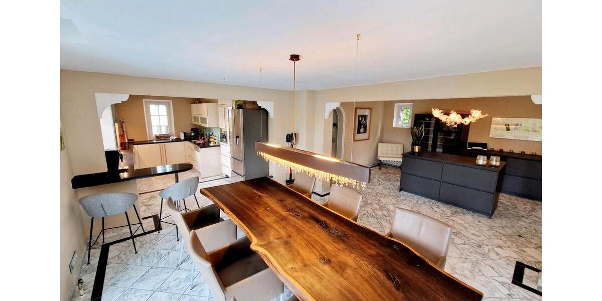 Villa München Nymphenburg - 9 Zimmer, 350 m&sup2;, 1.795.000&euro; | Angebot:26850848
