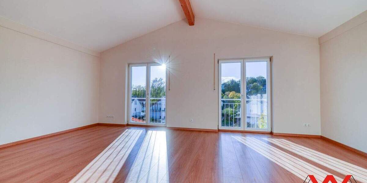 Reihenmittelhaus Kirchseeon - 6 Zimmer, 171 m&sup2;, 2.380&euro; | Angebot:25523927