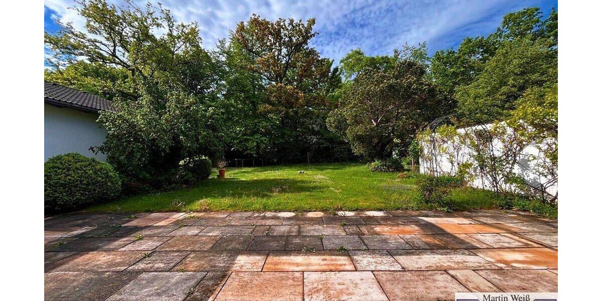 Bungalow Krailling - 5 Zimmer, 209 m&sup2;, 2.980&euro; | Angebot:26910533