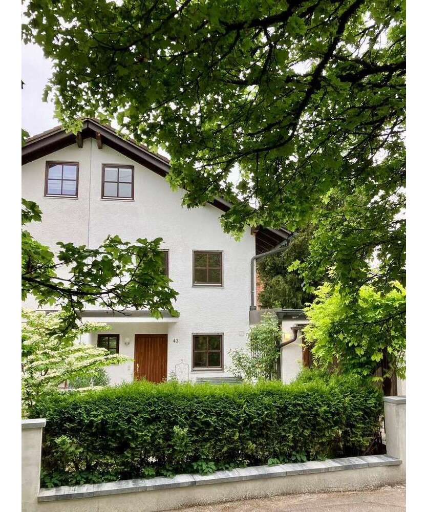 Haus zum Kaufen in München 1.400.000 € 154 m²