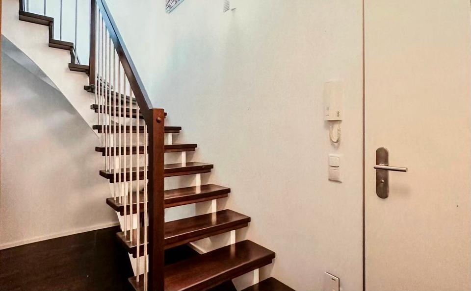 Etagenwohnung München Schwabing-West - 4 Zimmer, 132 m&sup2;, 2.380&euro; | Angebot:26321360